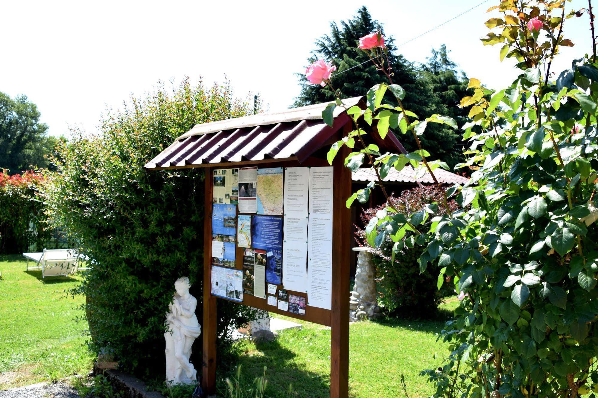 B&B Il Giardino Dei Poeti And Apartaments Lucca Exterior photo