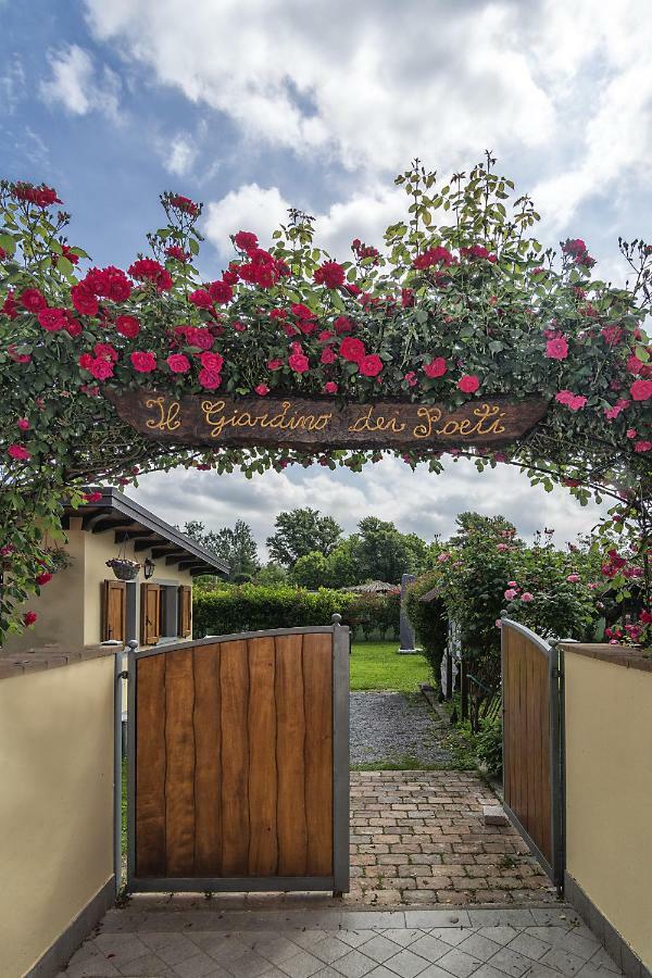 B&B Il Giardino Dei Poeti And Apartaments Lucca Exterior photo
